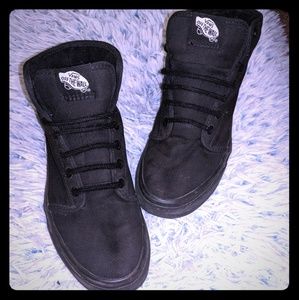 High top vans size 7.5